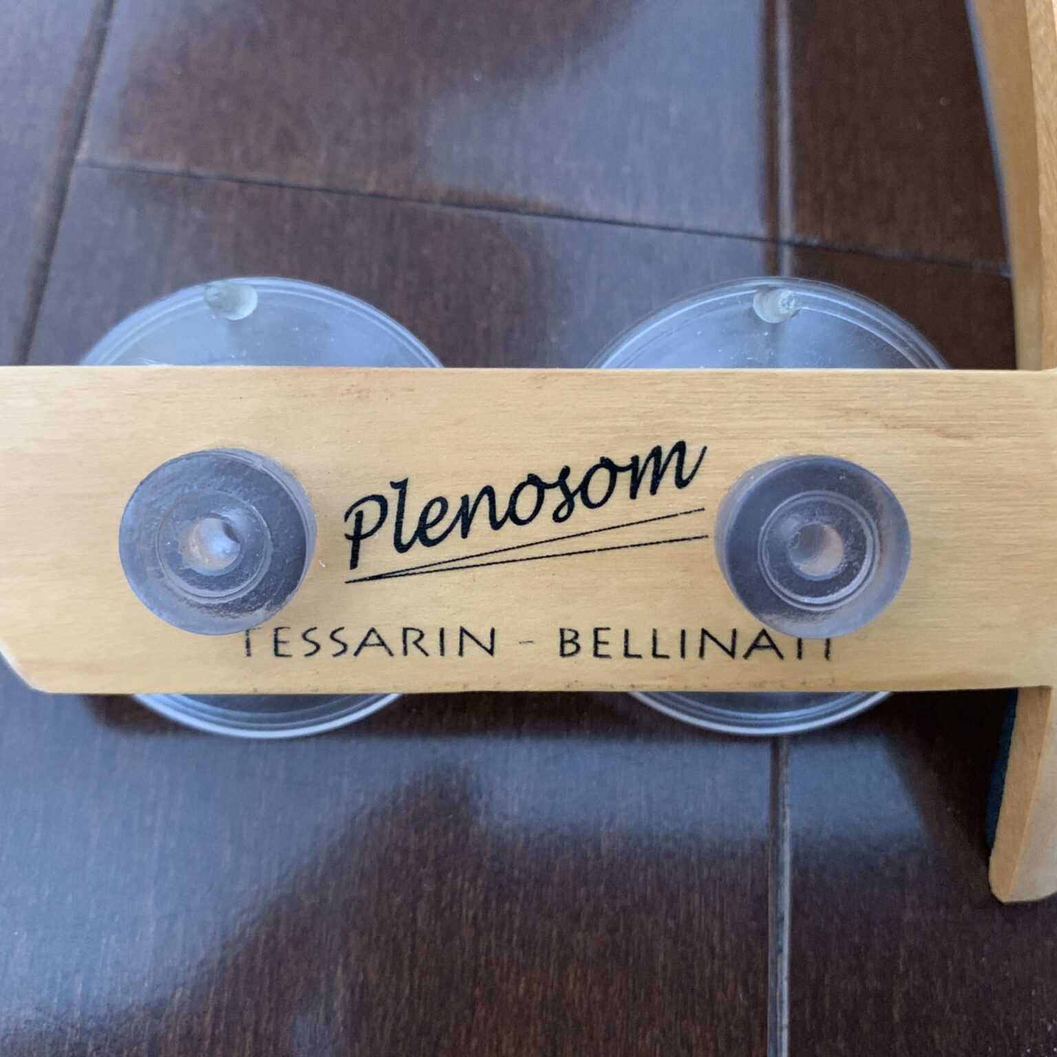 プレノソム・アームレスト(Plenosom Armrest ARM10)をレビュー アーベル・ギター・アームレストとの比較も クラシック