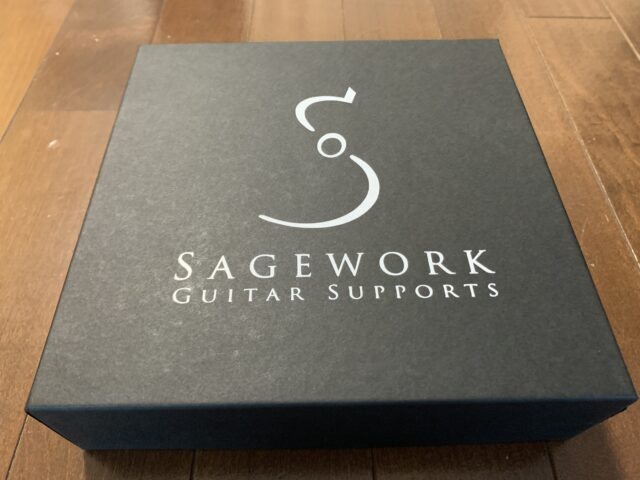 SageWork Guitar Supportの外箱